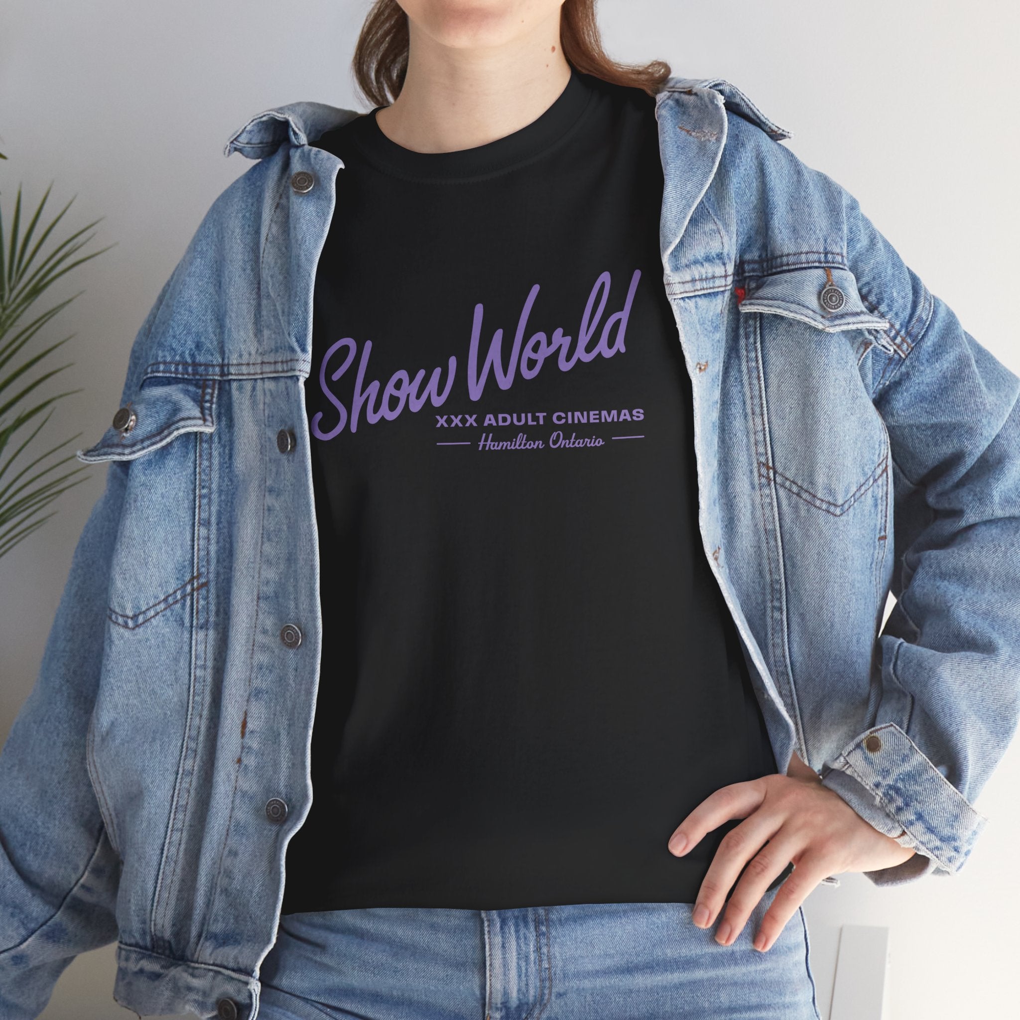 Show World Classic Black Tee